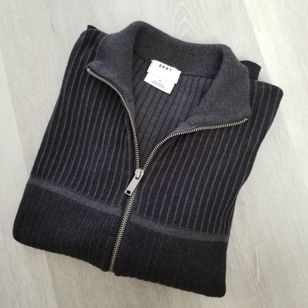 DKNY Men's Zip Up Ribbed Sweater EUC